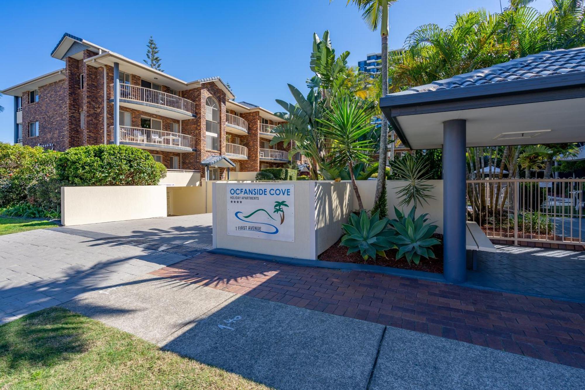 Oceanside Cove Aparthotel Гоулд Коуст Екстериор снимка