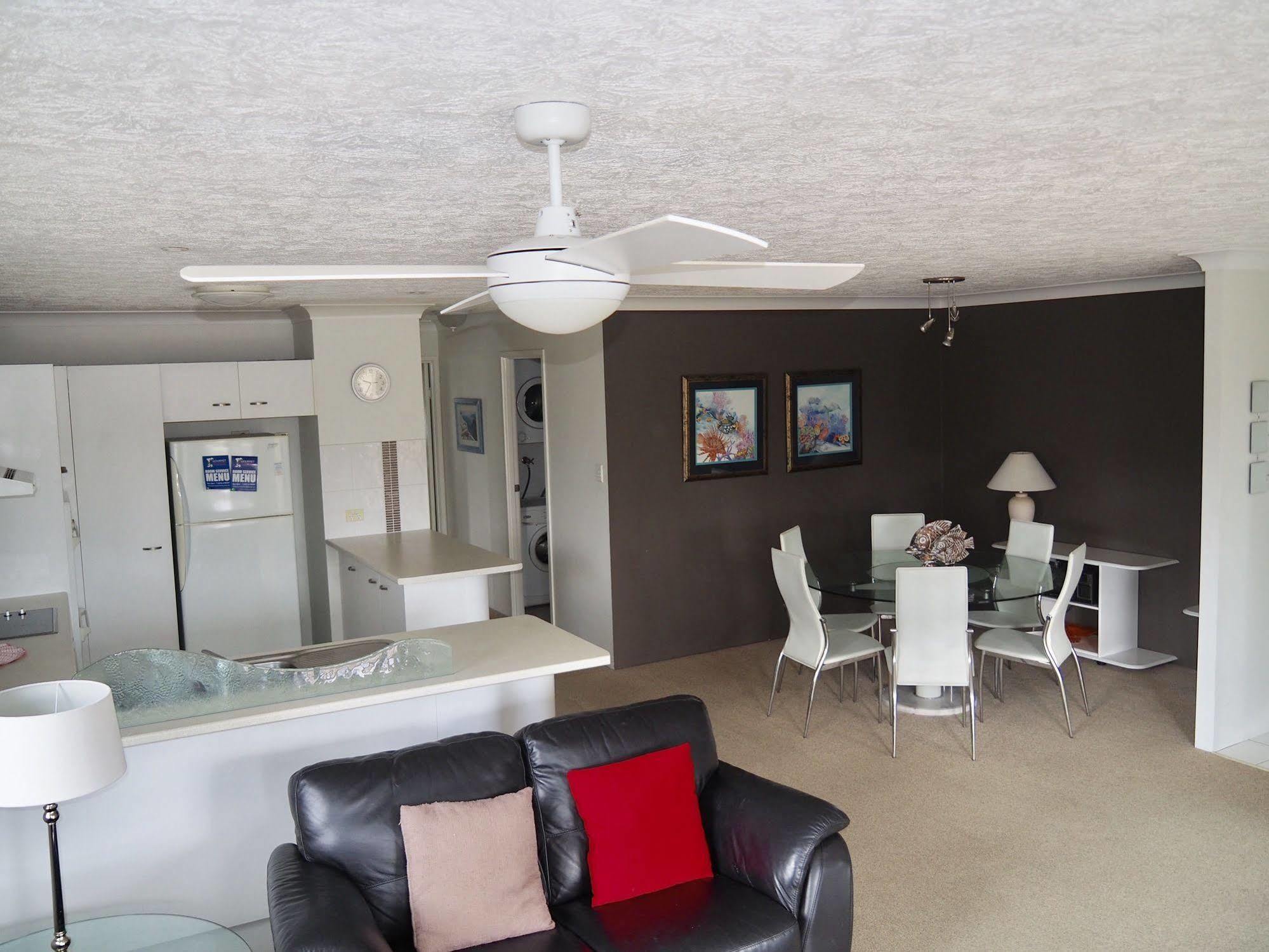 Oceanside Cove Aparthotel Гоулд Коуст Екстериор снимка