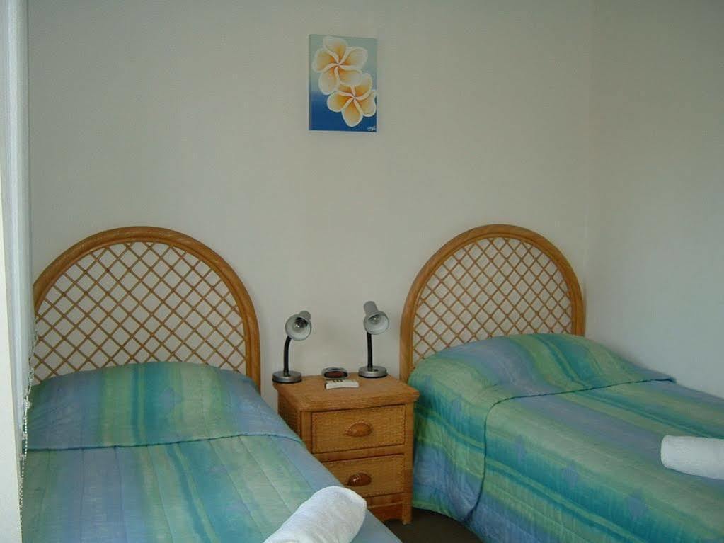 Oceanside Cove Aparthotel Гоулд Коуст Екстериор снимка
