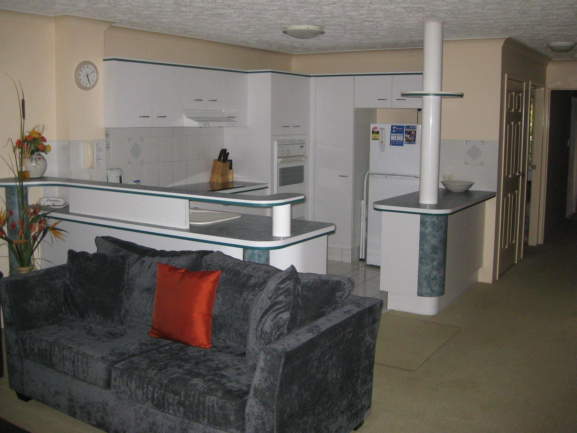 Oceanside Cove Aparthotel Гоулд Коуст Екстериор снимка