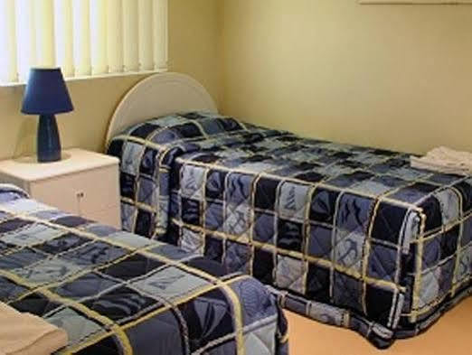 Oceanside Cove Aparthotel Гоулд Коуст Екстериор снимка